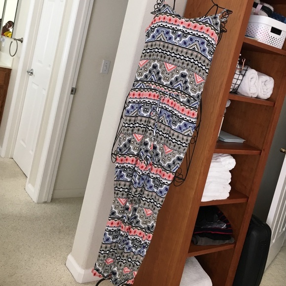 Romper - Picture 2 of 4