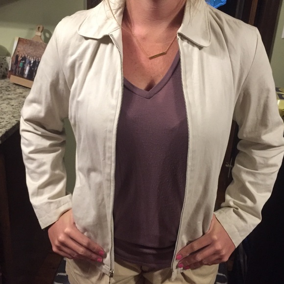 Small gap zip up jacket - Picture 3 of 3