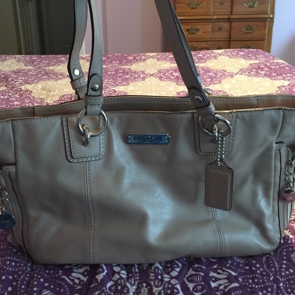 Coach leather purse