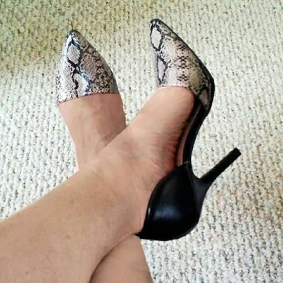 Brown Snake D'Orsay Heel