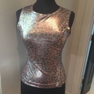 7 for all mankind Sexy shiny leopard top