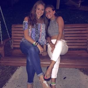 Meet your Posher, Rebecca