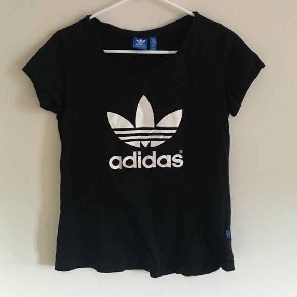 Simple b&w adidas tshirt