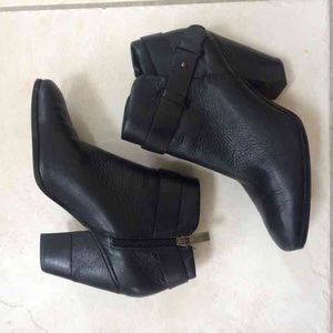Dolce Vita Haelyn Bootie