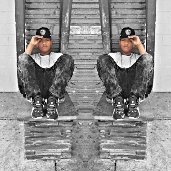 Meet your Posher, Jonathan - Picture 1 of 1