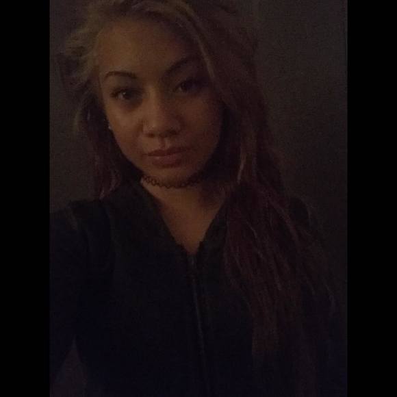 Meet your Posher, Terina