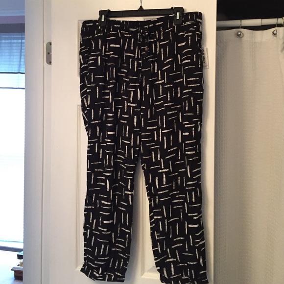 Old navy pants