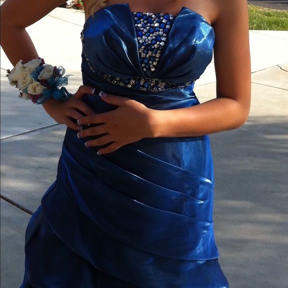 Beautiful prom/pageant dress
