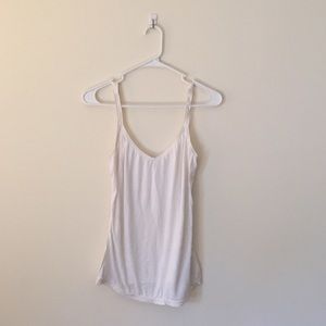 Stretchy white tank top/undershirt/camisole
