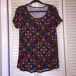 LuLaRoe Classic T NWOT