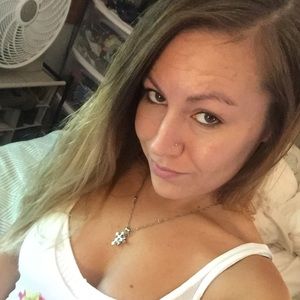 Meet your Posher, Briana