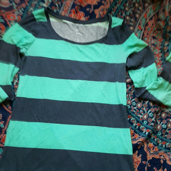 Long sleeve striped tee