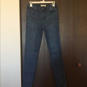 Size 26 Bullhead high rise skinniest