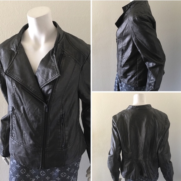 🚫SOLD🚫 Black Rivet Faux Leather Jacket Women's - Picture 3 of 3