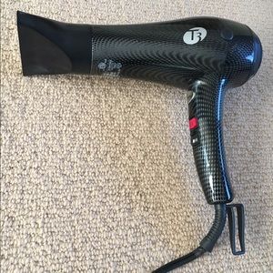 T3 Featherweight Hair Dryer