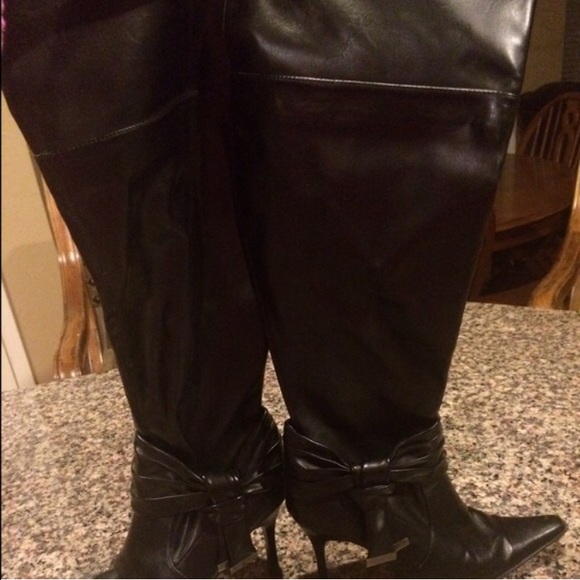 Black Boots