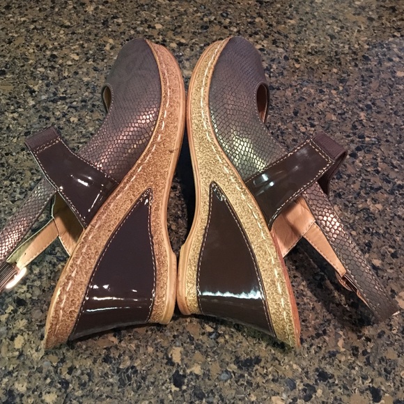Wedge sandals - Picture 2 of 4