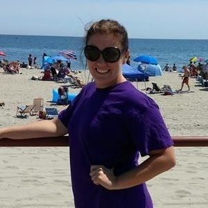 Meet your Posher, Stacy