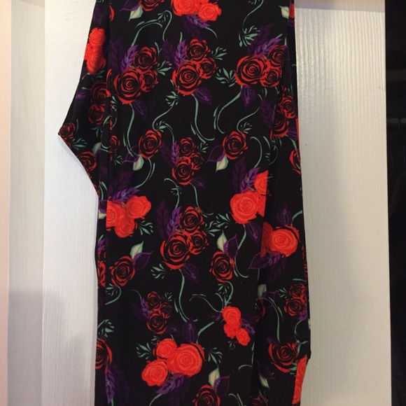 LLR NWOT OS leggings