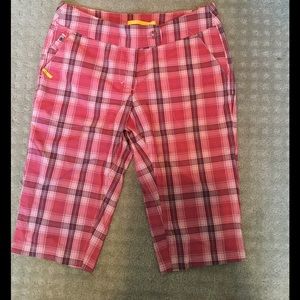 Cute LOLE golf shorts