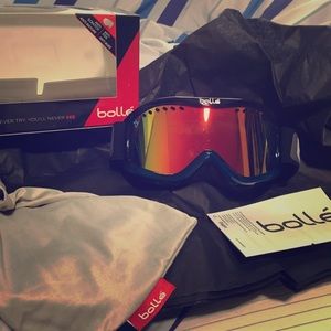 Ski/Snowboarding goggles