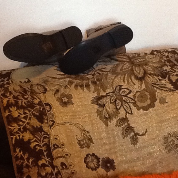 Adorable boot💐🌷🌷💐BRAND NWOT - Picture 3 of 4