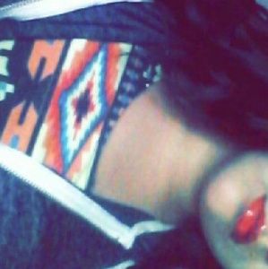 Meet your Posher, Aris