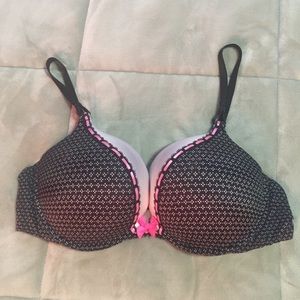VS bra size 38C