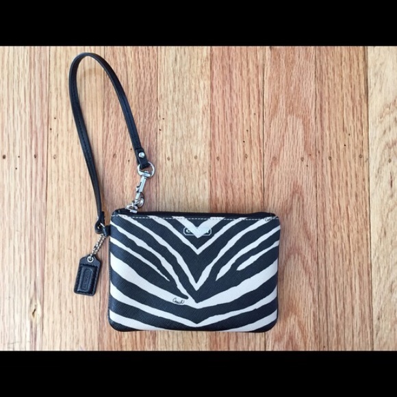 NWOT Authentic Coach Small Zebra Wristlet - Picture 3 of 4