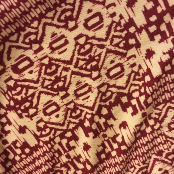 Burgundy and Cream April Spirit Shorts - Picture 4 of 4