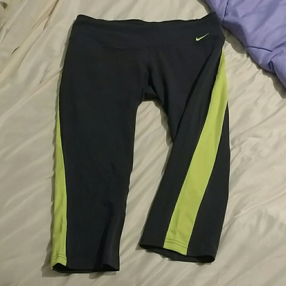 Nike running crops