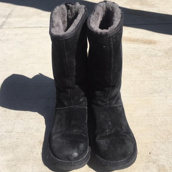 UGG Knightsbridge boots (bundle discount opt)
