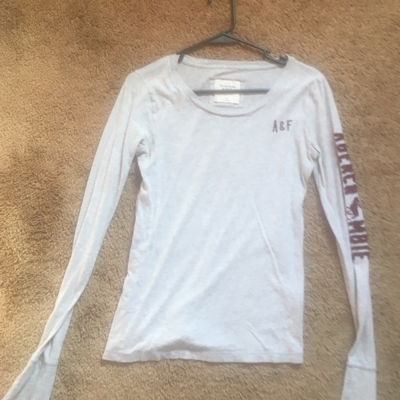 A&F long sleeve tshirt