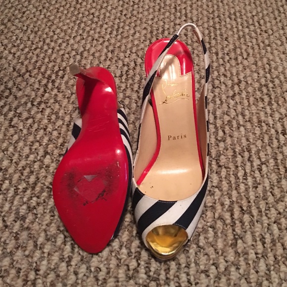 Sold Shoes - Picture 3 of 3