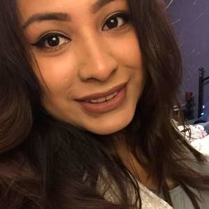 Meet your Posher, Daniela