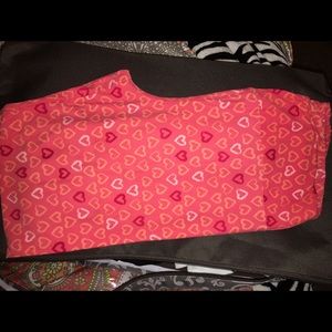 LuLaRoe tall and curvy Valentine leggings