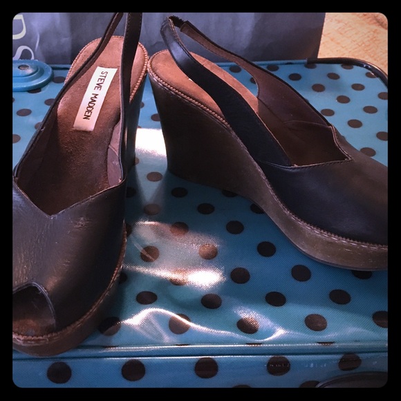 Steve Madden leather platform sandals