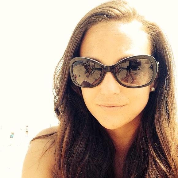 Meet your Posher, Nancy - Picture 1 of 1