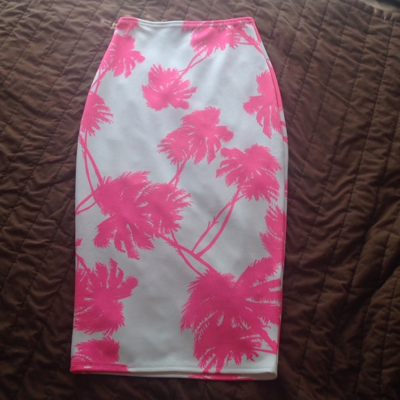 Boohoo Pink Palm Tree Midi Skirt