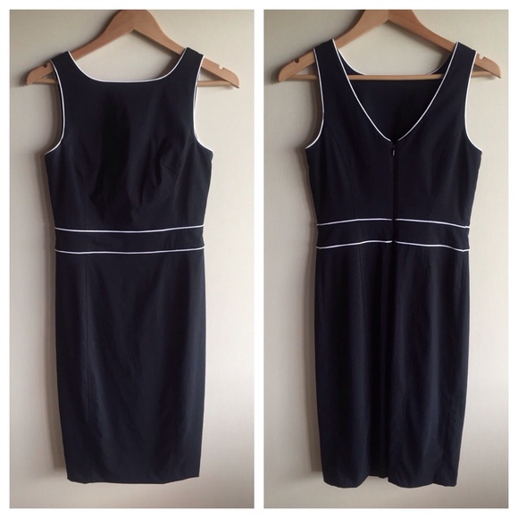 Express Dresses & Skirts - Express black & white midi sheath dress