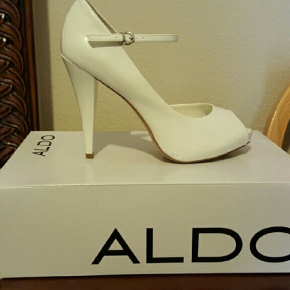 Aldo Peep-toe Pumps