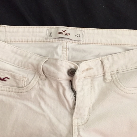 Hollister white jeans - Picture 2 of 3