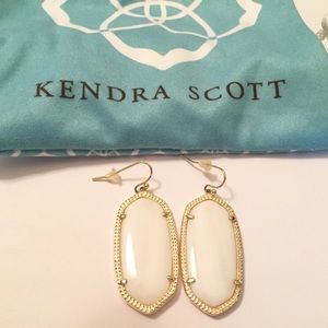 NWOT Kendra Scott 'Elle' Drop Earrings