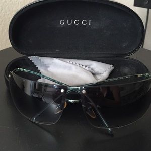 Gucci authentic shaded Aqua/green glasses
