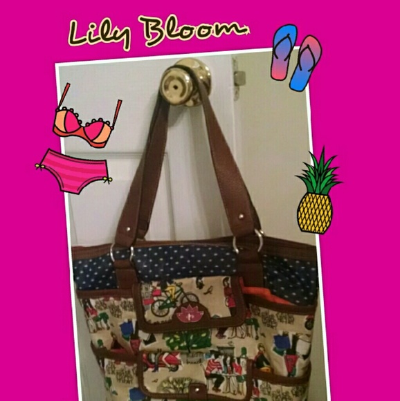 LILY BLOOM SHOULDER BAG