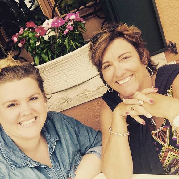 Meet your Posher, Maribeth