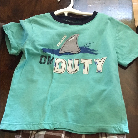 Gymboree shark outfit 4/4T