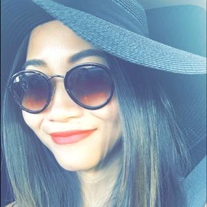 Meet your Posher, Van