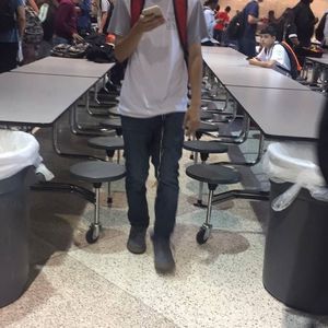 Meet your Posher, Hunter