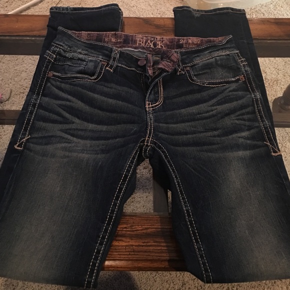 Buckle Black Straight